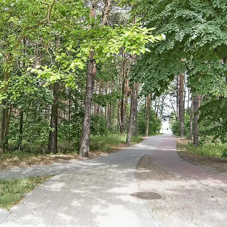 Four - Neptun Park By Oneapartments Apartment