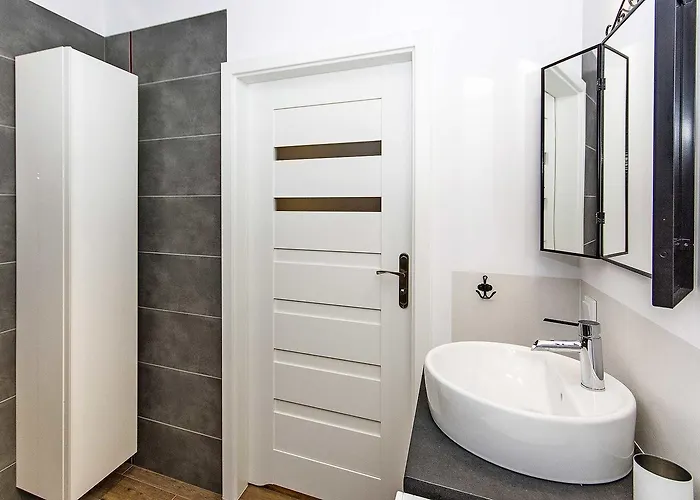 Four - Neptun Park By Oneapartments Gdańsk