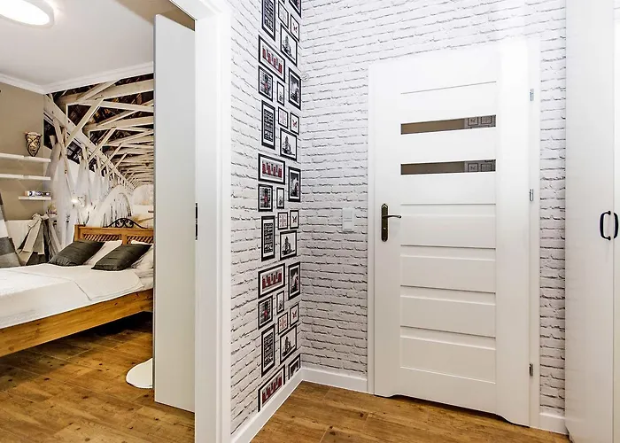 Four - Neptun Park By Oneapartments *